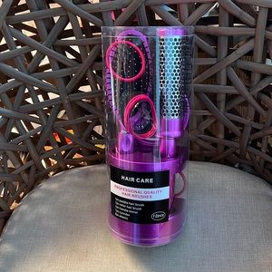 New Hair Care Professional Quality Hair Brushes 12 Pieces Set NWB